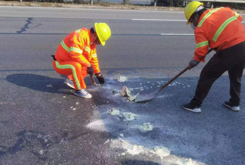 长顺公路下沉注浆加固